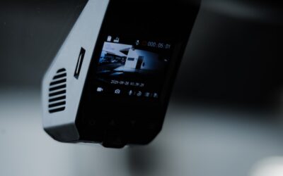 Guide d’achat pour choisir la meilleure caméra de voiture (dashcam)